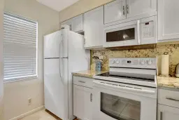 Picture of 2230 N Cypress Bend Dr 306, Pompano Beach, FL 33069