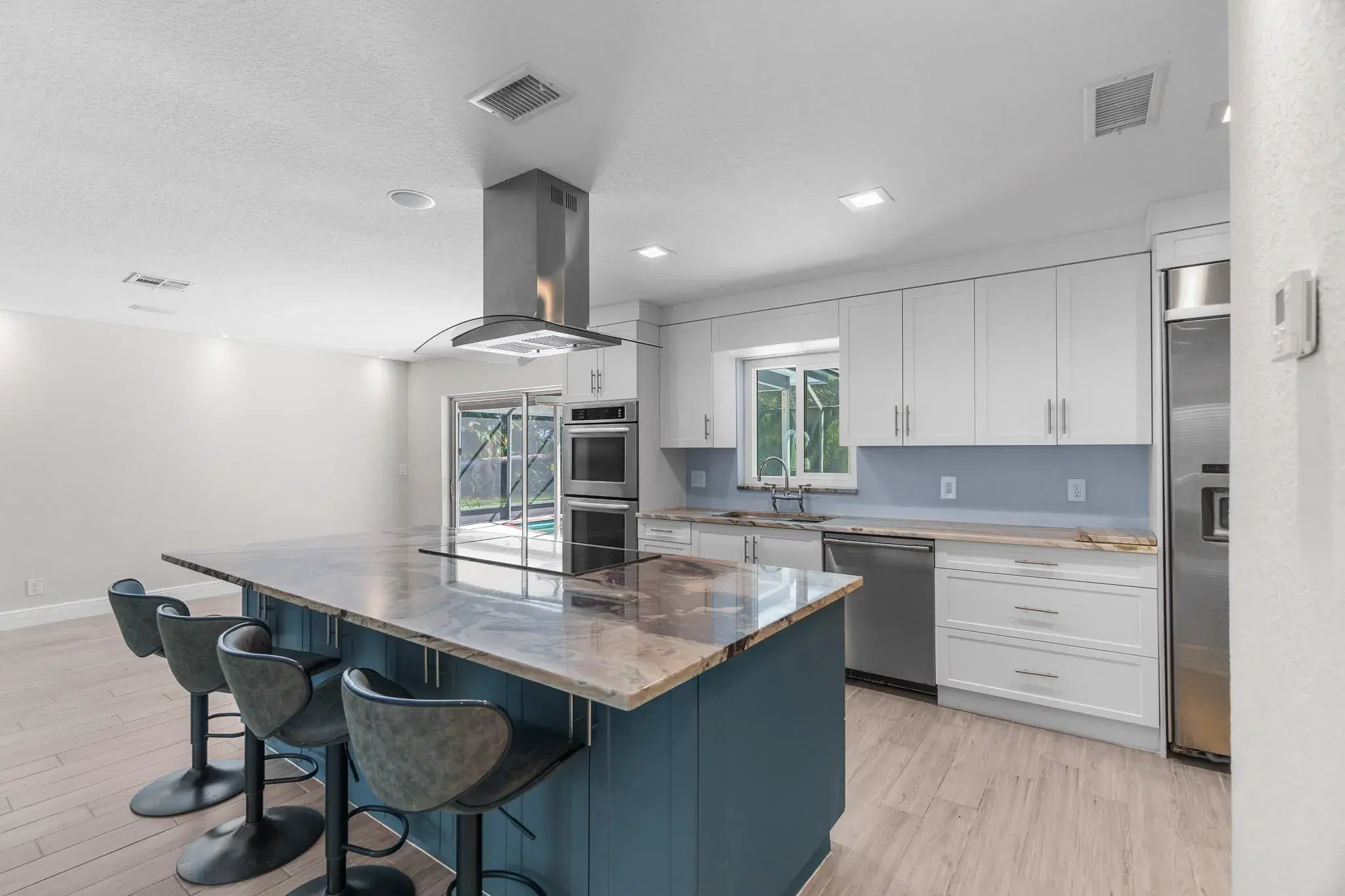 Picture of 16700 E Duran Blvd, Loxahatchee, FL 33470