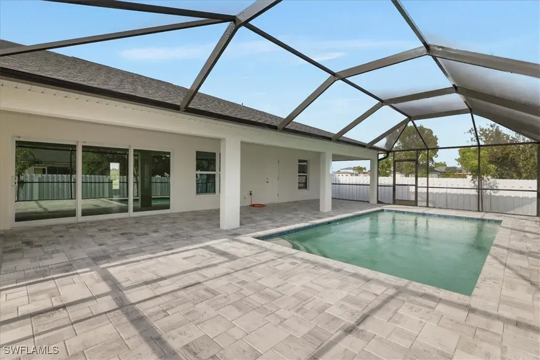 Picture of 2048 NW 3Rd Ter, Cape Coral, FL 33993