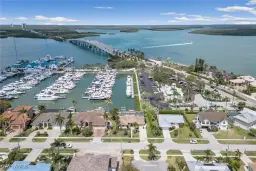 Picture of 819 Buttonwood Ct, Marco Island, FL 34145