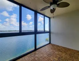 Picture of 114 Lake Emerald Dr 401, Oakland Park, FL 33309