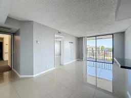 Picture of 724 Executive Center Drive 32, West Palm Beach, FL 33401