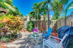 Picture of 3530 E Gardens B Drive E B, Palm Beach Gardens, FL 33410