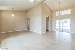 Picture of 1316 SW 8Th Ct, Cape Coral, FL 33991