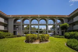 Picture of 5601 NW 2Nd Ave 320, Boca Raton, FL 33487
