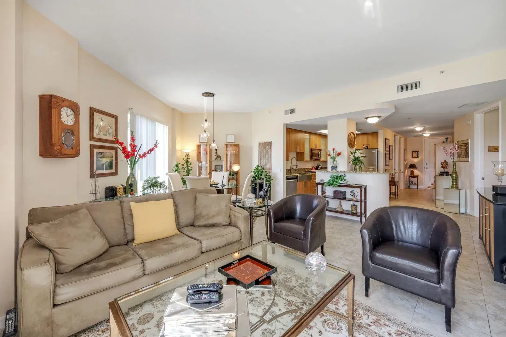 Picture of 2631 NE 14Th Ave 200, Wilton Manors, FL 33334