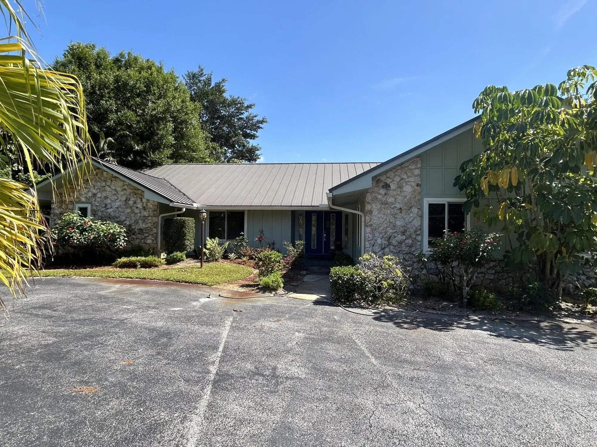 Picture of 1614 SW Saint Andrews Drive, Palm City, FL 34990