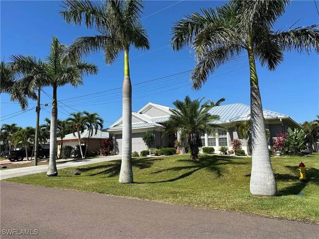 Picture of 4338 SW 25Th Ct, Cape Coral, FL 33914