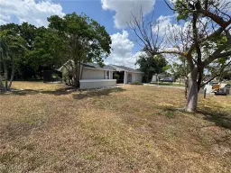 Picture of 4126 SE 1St Ct, Cape Coral, FL 33904