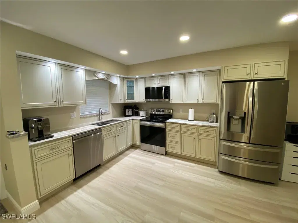 Picture of 357 Joel Blvd 112, Lehigh Acres, FL 33936