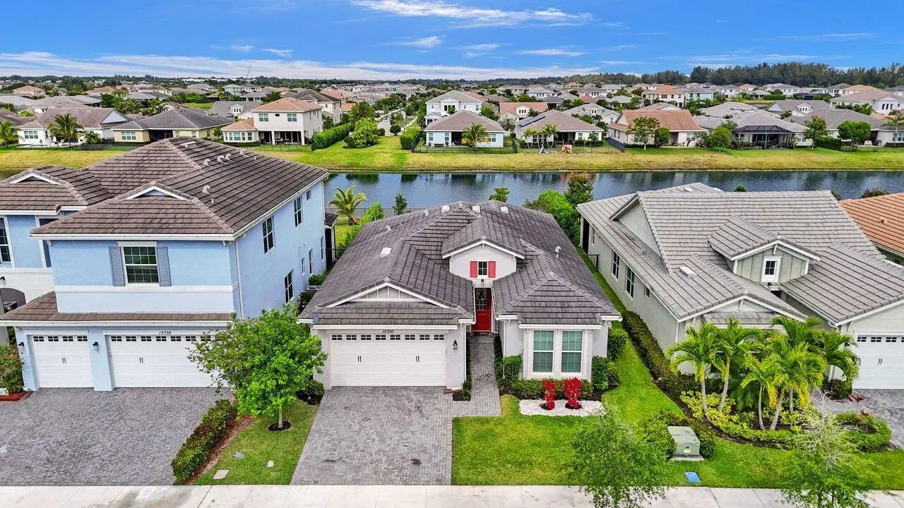 Picture of 15750 Goldfinch Circle, Westlake, FL 33470