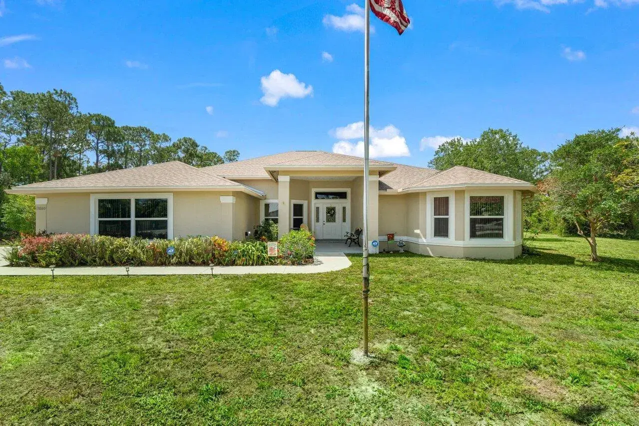 Picture of 13880 75Th Lane N, The Acreage, FL 33412