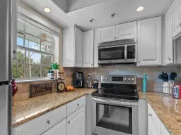 Picture of 1901 Indian River Boulevard 201, Vero Beach, FL 32960