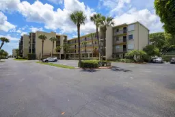 Picture of 890 N Federal Highway 206, Lantana, FL 33462