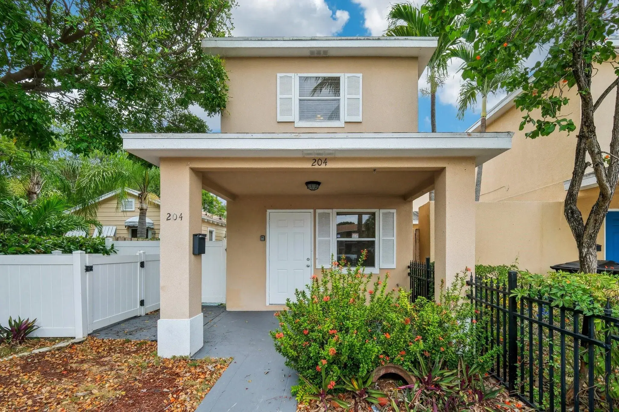 Picture of 204 N D Street, Palm Beach, FL 33460