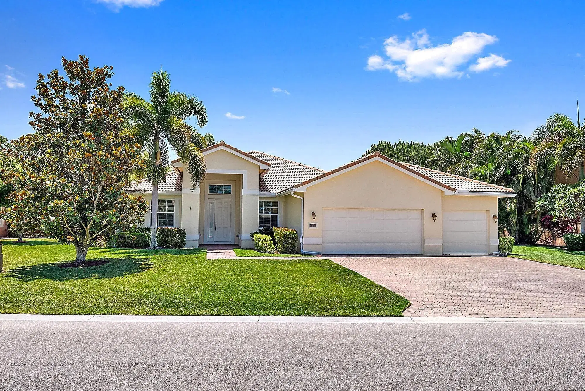 Picture of 1208 SE Conference Circle, Stuart, FL 34997
