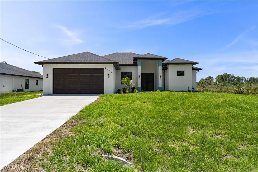 Picture of 2617 40Th St W, Lehigh Acres, FL 33971