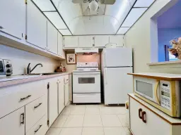 Picture of 143 Chatham G, West Palm Beach, FL 33417