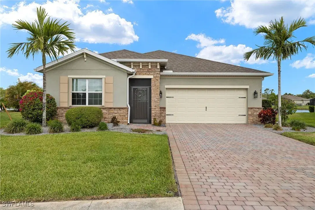 Picture of 2483 Cagunas Ct, Cape Coral, FL 33909