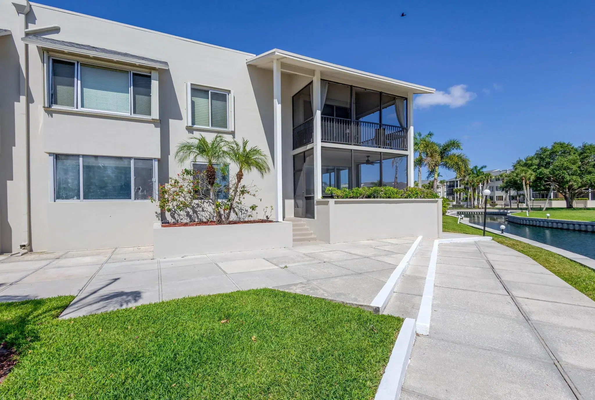Picture of 11811 Avenue Of The Pga 2-1A, Palm Beach Gardens, FL 33418