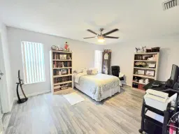 Picture of 749 SE Atlantus Avenue, Port St Lucie, FL 34983