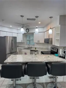 Picture of 4 E Greens Cir, Lehigh Acres, FL 33936