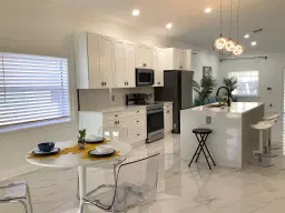 Picture of 6264 Lansdowne Cir, Boynton Beach, FL 33472
