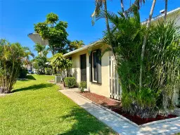 Picture of 211 SE 1St Cir 211, Boynton Beach, FL 33435