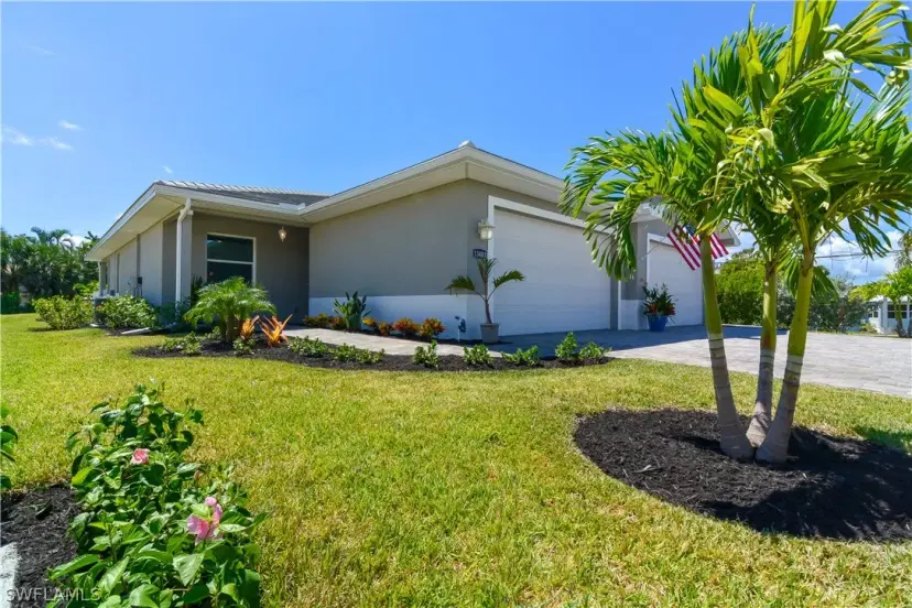 Picture of 13440 Causeway Palms Cv Lot 5, Fort Myers FL 33908