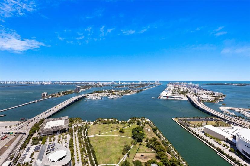 Picture of 1000 Biscayne Blvd # 4901, Miami FL 33132