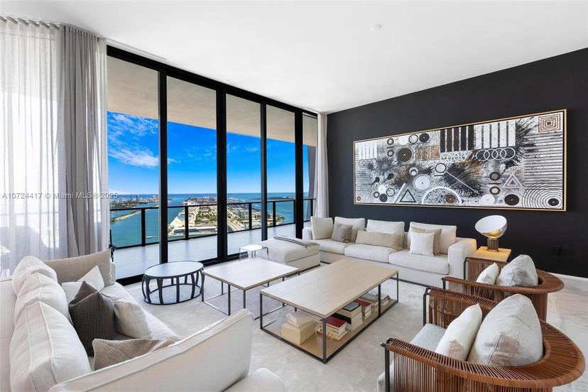 Picture of 1000 Biscayne Blvd # 4901, Miami FL 33132