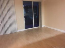 Picture of 170 SE 14Th St # 1507, Miami, FL 33131