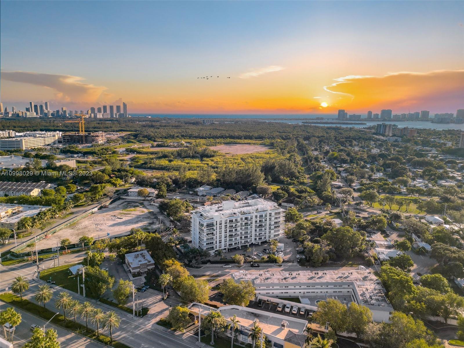 Picture of 13800 Highland Dr # 504, North Miami Beach, FL 33181