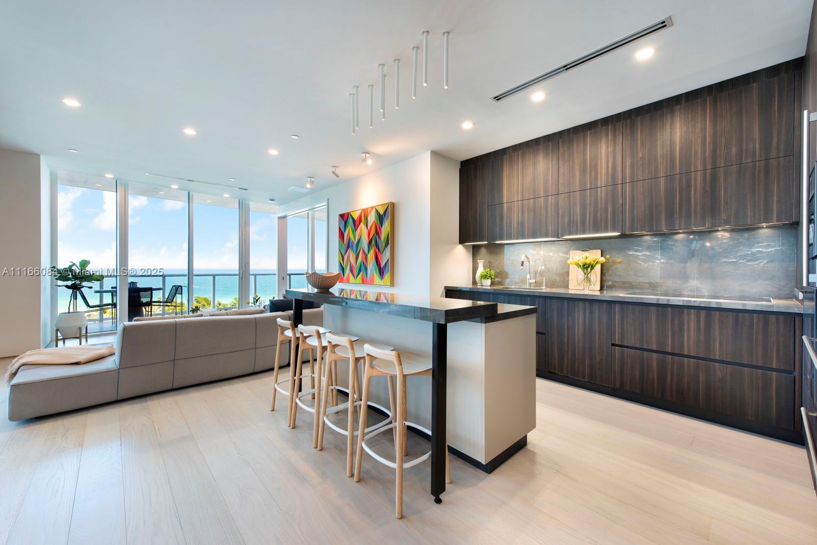 Picture of 100 S Pointe Dr # 908, Miami Beach, FL 33139