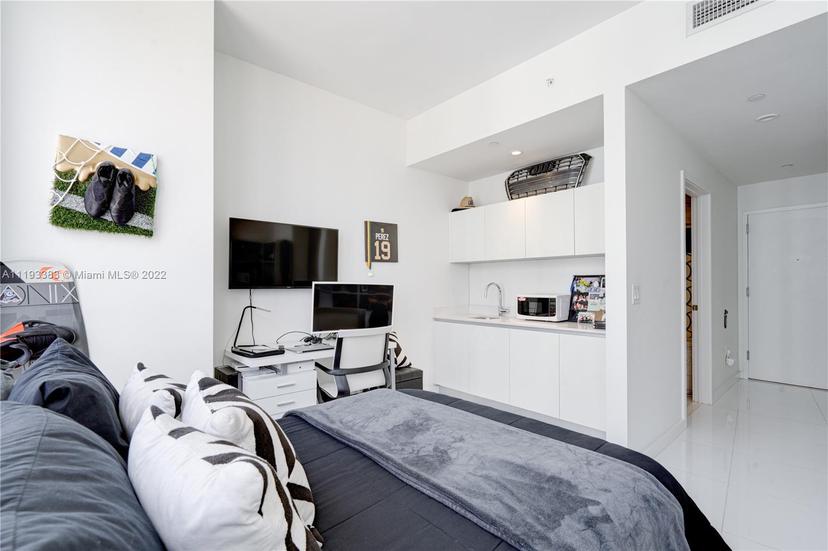 Picture of 851 NE 1St Ave # 2901, Miami FL 33132