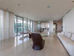 Picture of 800 S Pointe Dr # 1204, Miami Beach, FL 33139