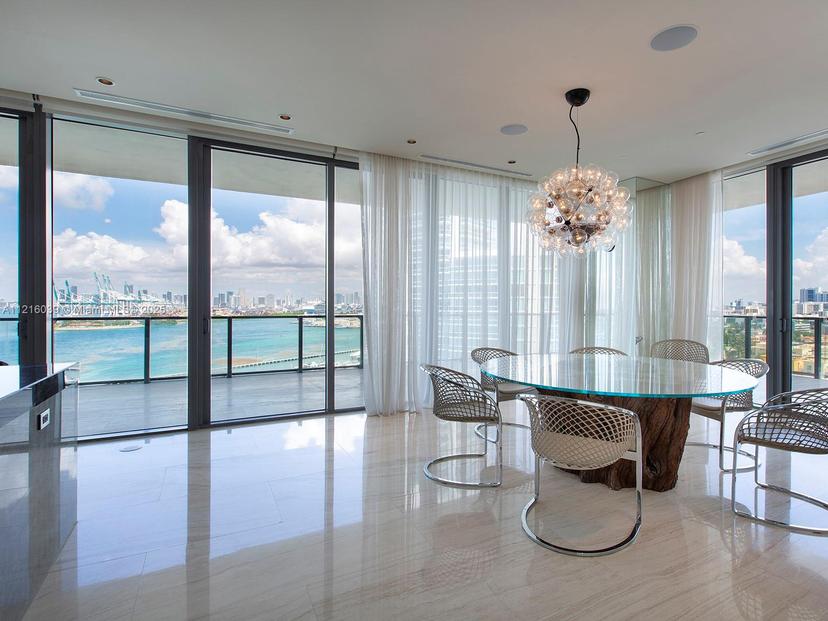 Picture of 800 S Pointe Dr # 1204, Miami Beach FL 33139