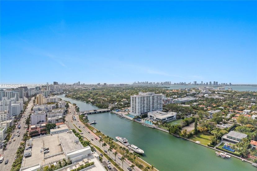 Picture of 4401 Collins Av, Miami Beach FL 33140