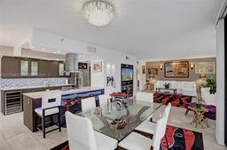 Picture of 20281 E Country Club Dr # 201, Aventura, FL 33180