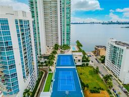 Picture of 2900 NE 7Th Ave # 3202, Miami, FL 33137