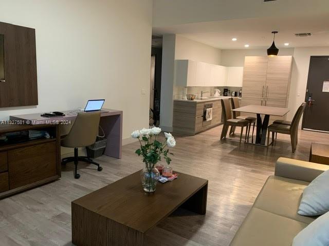 Picture of 777 N Ocean Dr # S333, Hollywood, FL 33019
