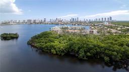 Picture of 16385 Biscayne Blvd # 2016, North Miami Beach, FL 33160