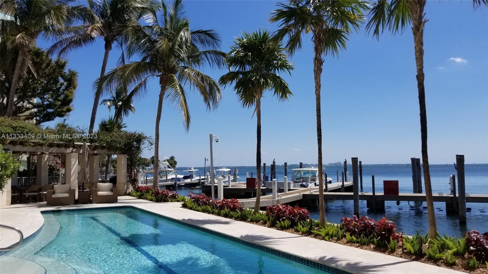 Picture of 1660 W Glencoe St # 302, Coconut Grove, FL 33133