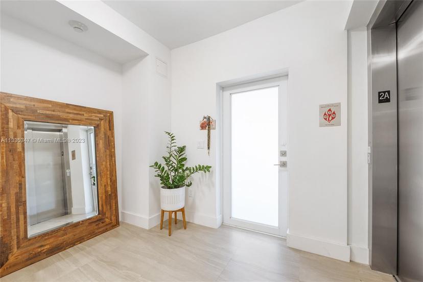 Picture of 120 Salamanca Ave # 4A, Coral Gables FL 33134