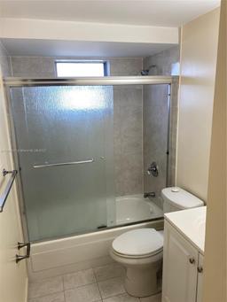 Picture of 16750 NE 10 Ave # 201, North Miami Beach, FL 33162
