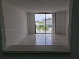 Picture of 13499 Biscayne Blvd # 712, North Miami, FL 33181