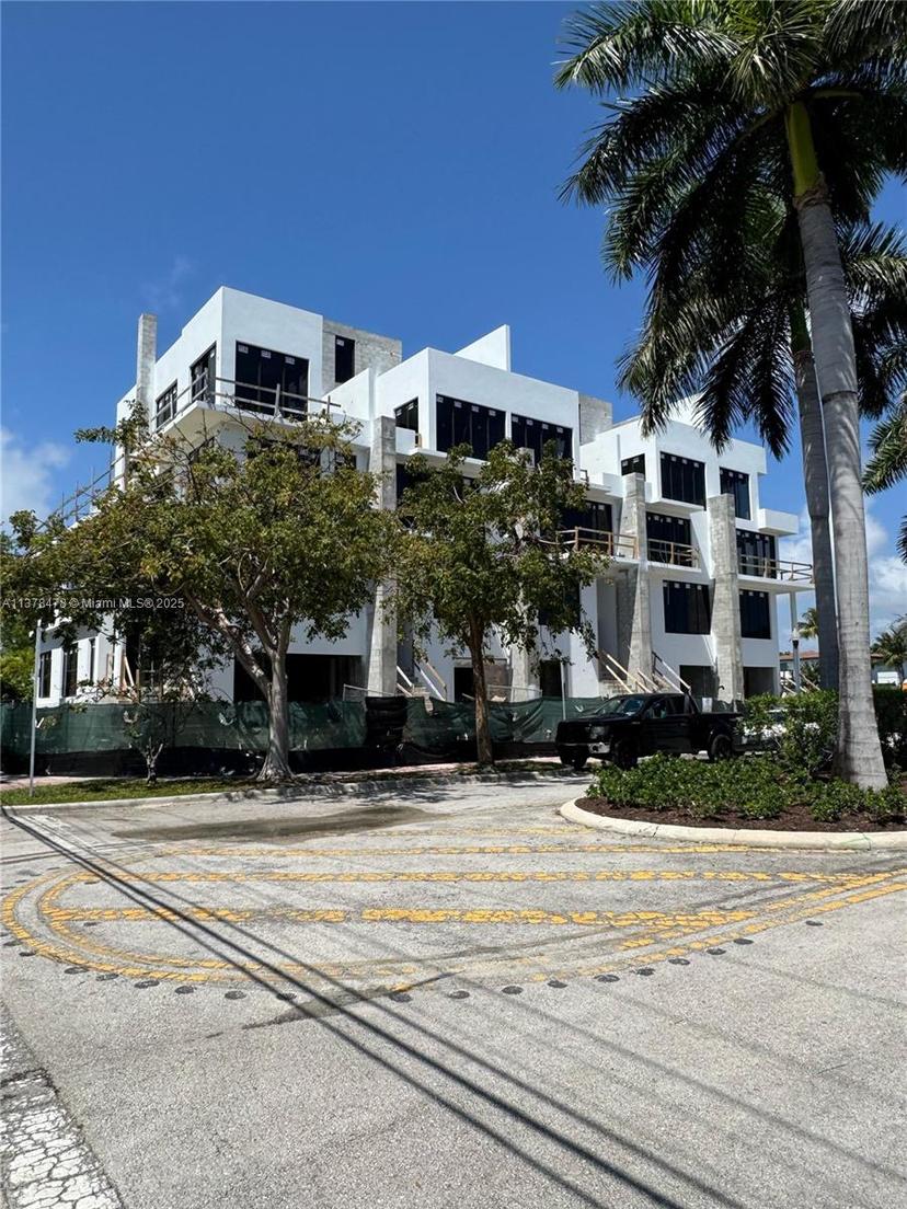 Picture of 7300 Trouville Esplanade # 3, Miami Beach FL 33141