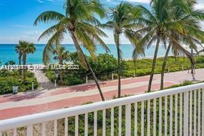 Picture of 5401 Collins Ave # 934, Miami Beach FL 33140