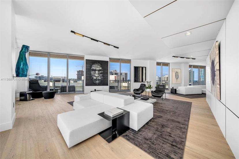 Picture of 6800 Indian Creek Dr # 8D, Miami Beach FL 33141