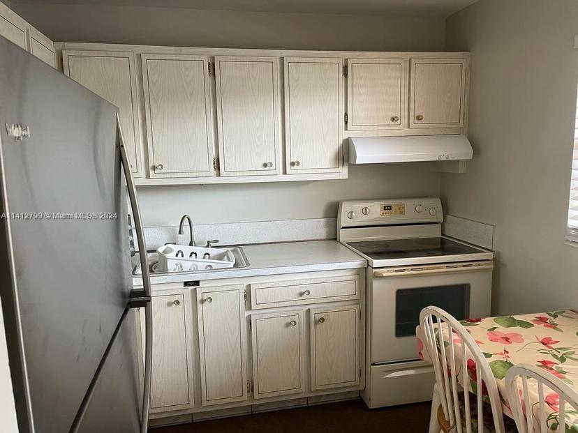 Picture of 3001 NW 46Th Ave # 204, Lauderdale Lakes FL 33313